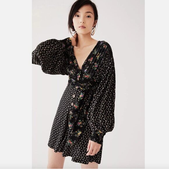 Free People V Neck Dress Flowy Long Sleeve Mini Size Large - Picture 1 of 8